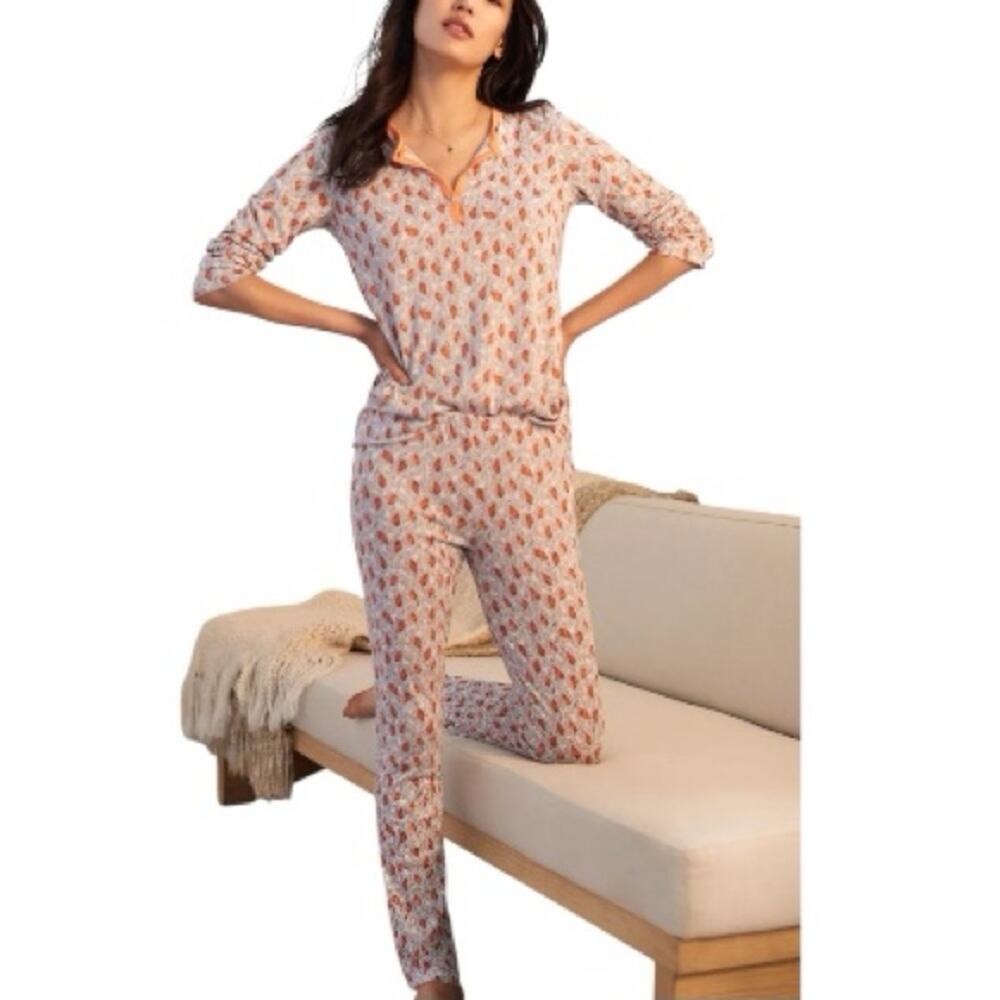 Anthropologie Women’s Henley Peach Lilac Shell Print Lightweight Pajama Set sz S